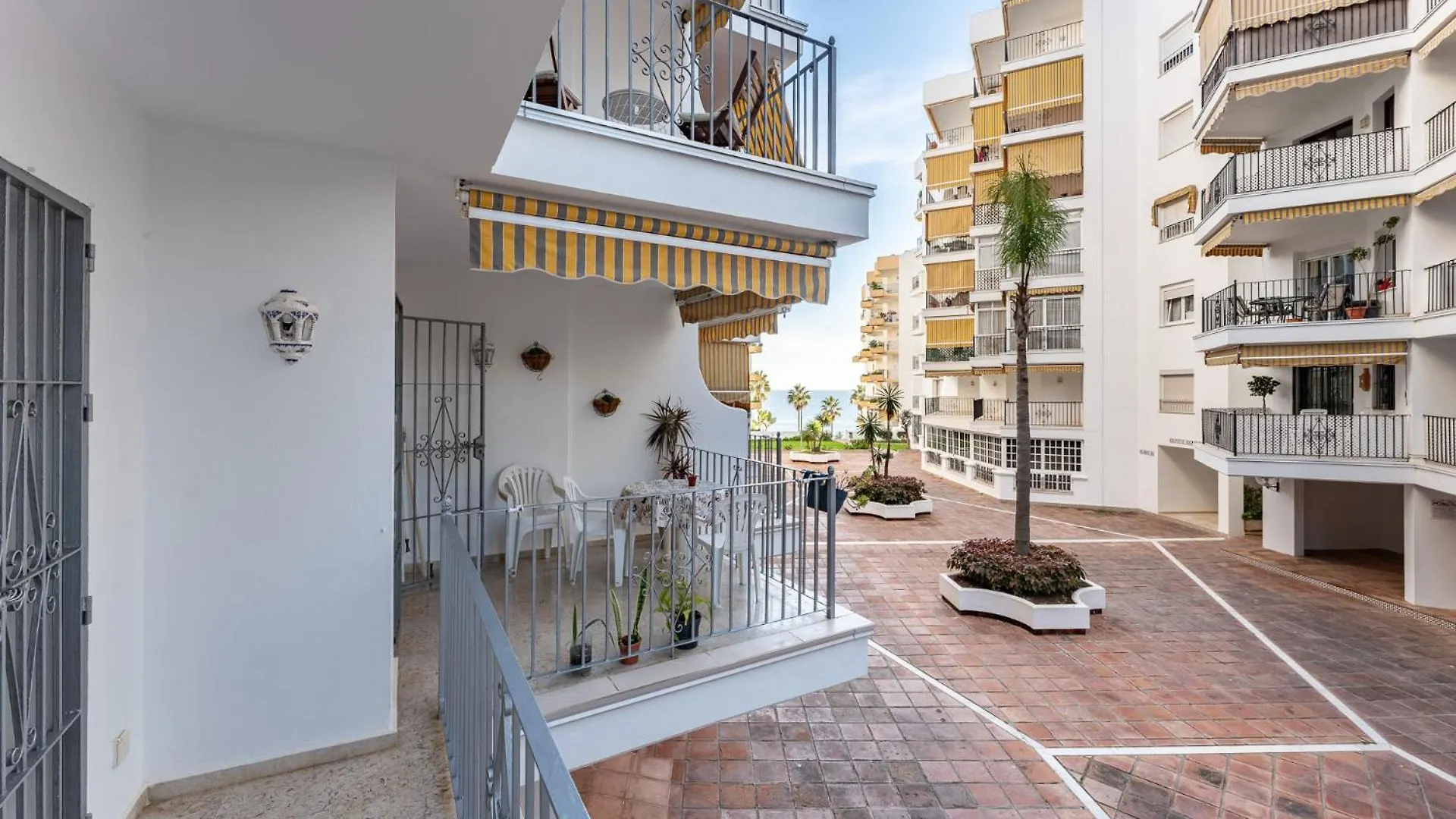 Ct 350 - Faro'S Marbella Beachapartment - Perfect Beachconection